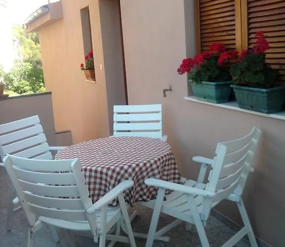 House Marijana Sibenik בית נופש Zablaće