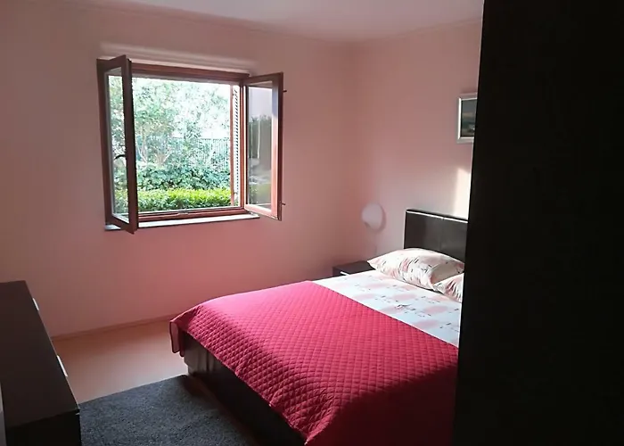 House Marijana Sibenik בית נופש *